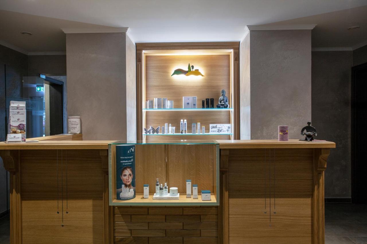ホテル Haus Hubertus Winterspelt エクステリア 写真