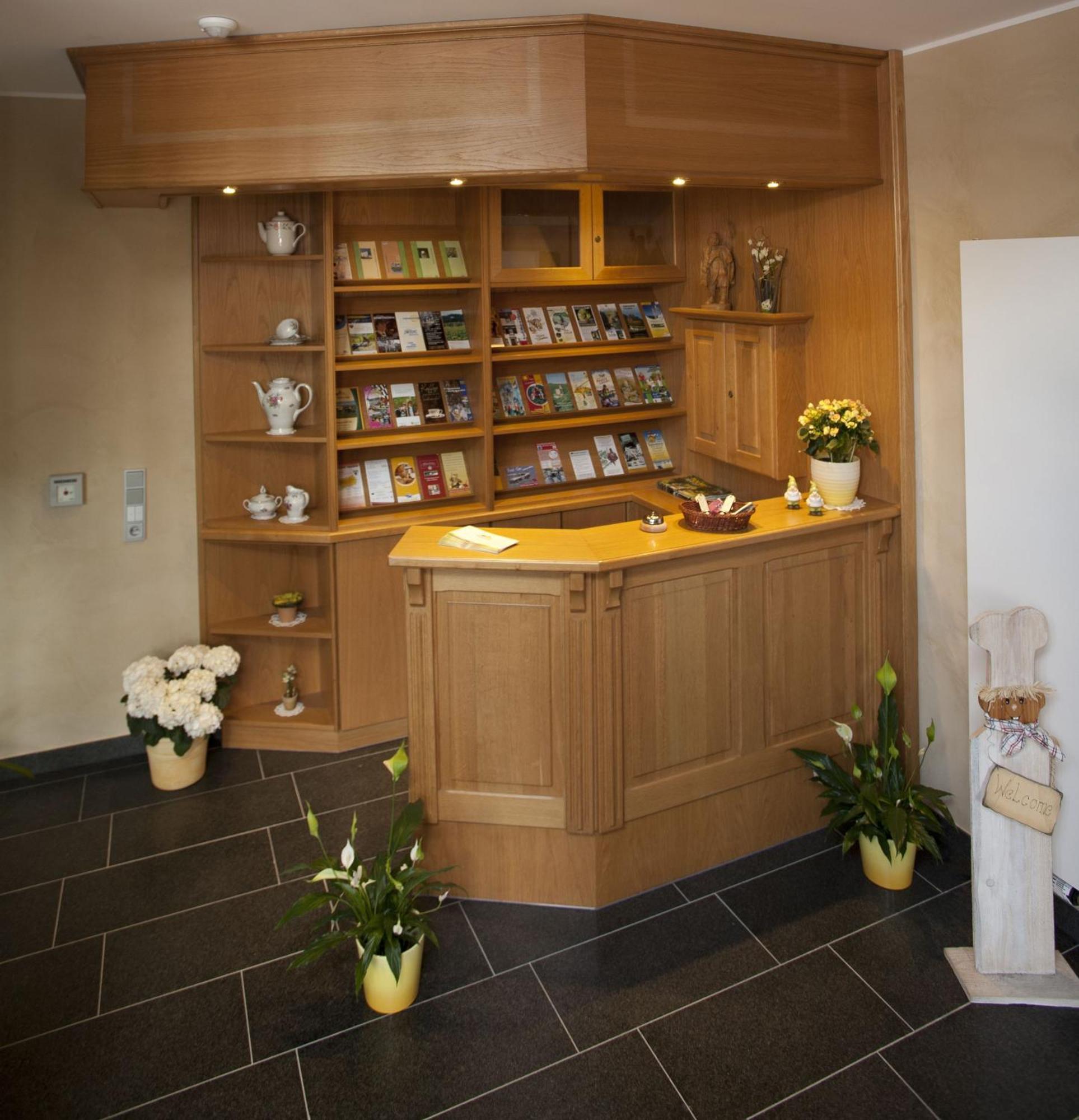 ホテル Haus Hubertus Winterspelt エクステリア 写真