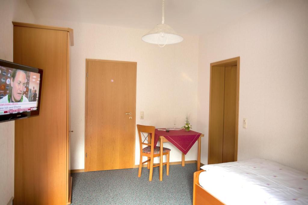 ホテル Haus Hubertus Winterspelt 部屋 写真